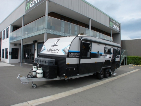 Legion - Kiwi - 22ft - Rear Club - Walk Around Bed